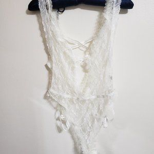 Fredericks of Hollywood lace stappy teddy